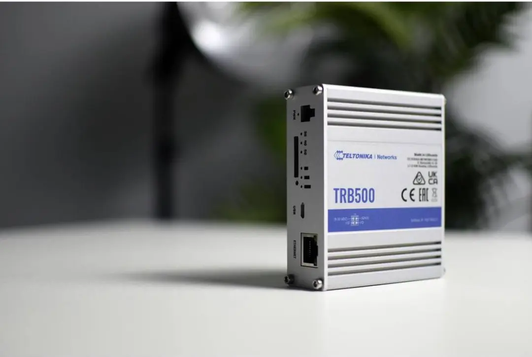 Teltonika TRB500 5G Router - Inclusief accessoires