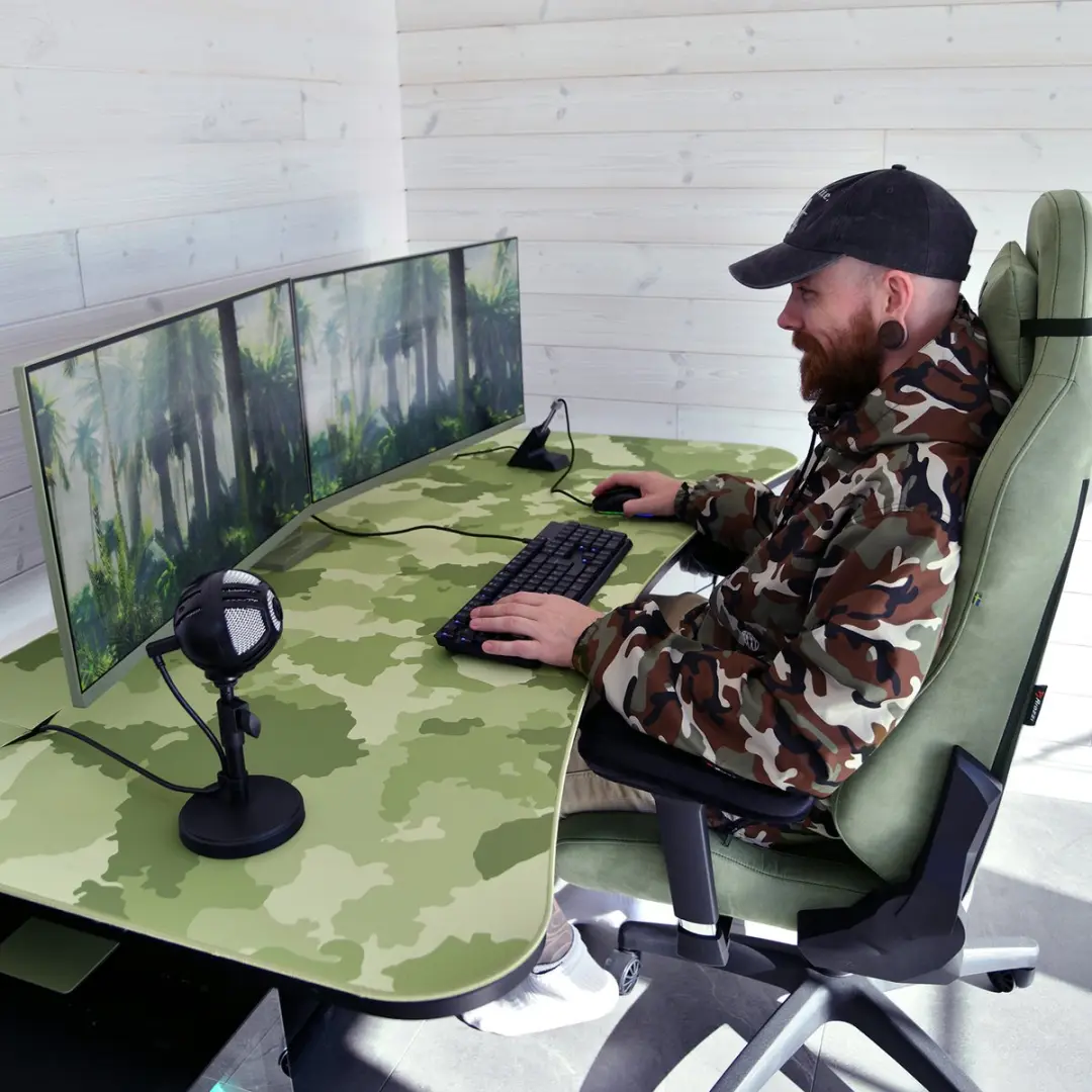 Arozzi Arena Gaming Muismat Groene Camo 160cm