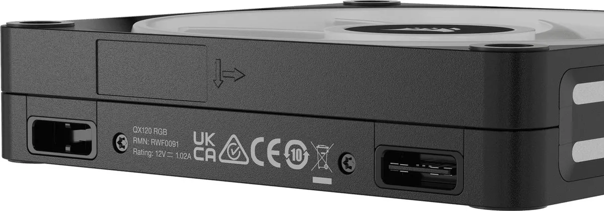 Corsair QX120 RGB Starter Kit CO-9051002-WW - 3x 12cm Ventilatoren - iCUE LINK-hub - Zwart