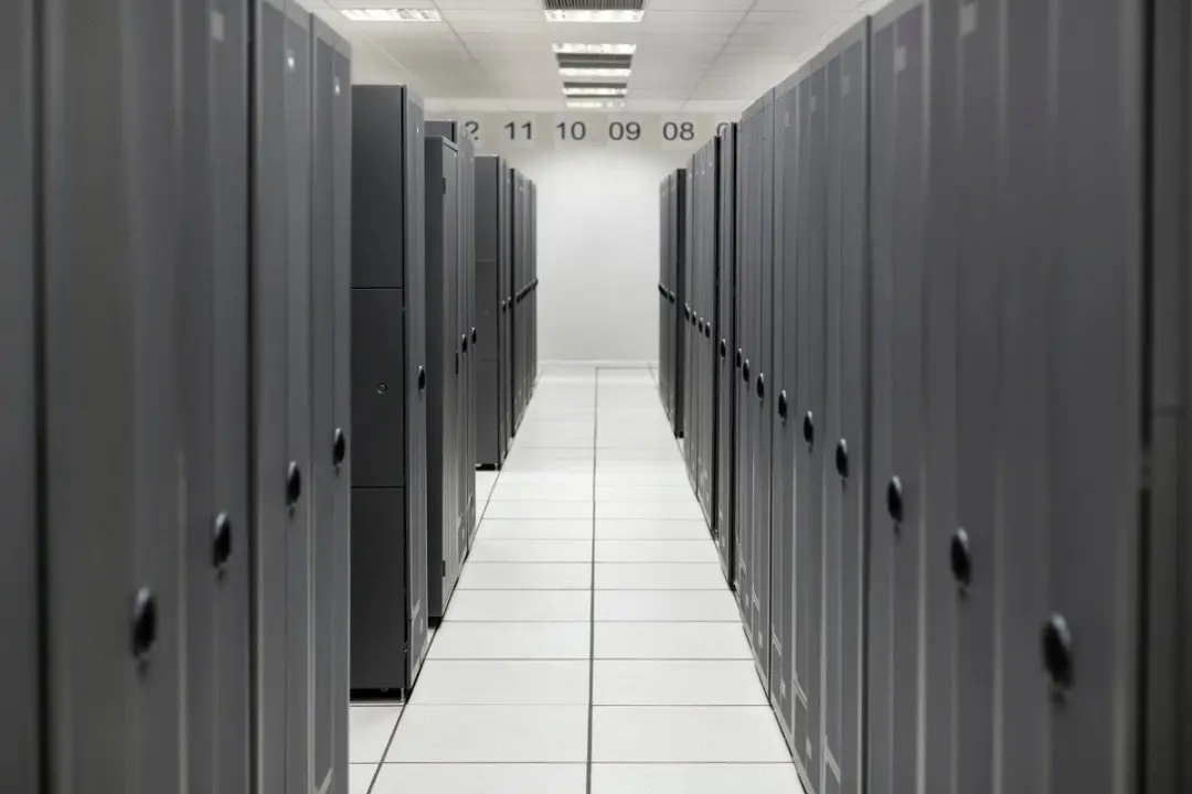 HPE MR408i-p Gen11 RAID Controller