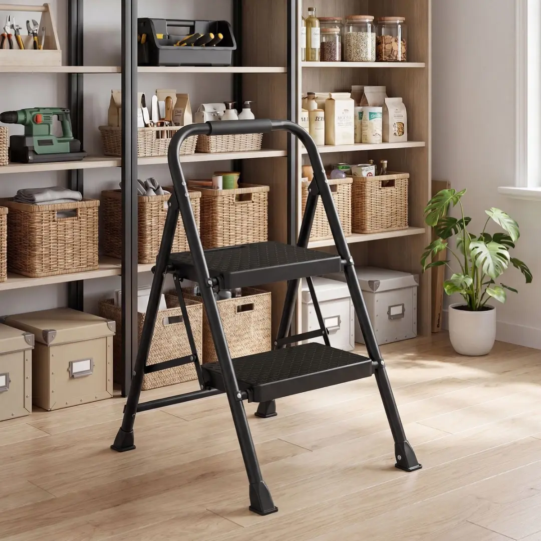 Songmics Opvouwbare Trap 2-treden - 54,5 x 46,5 x 79cm - Zwart