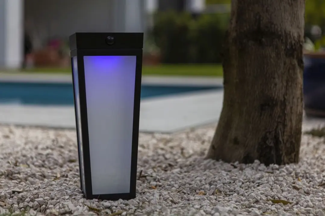 Lutec Dias Slimme Solar Prikspot LED - 8.4W - Mat Zwart