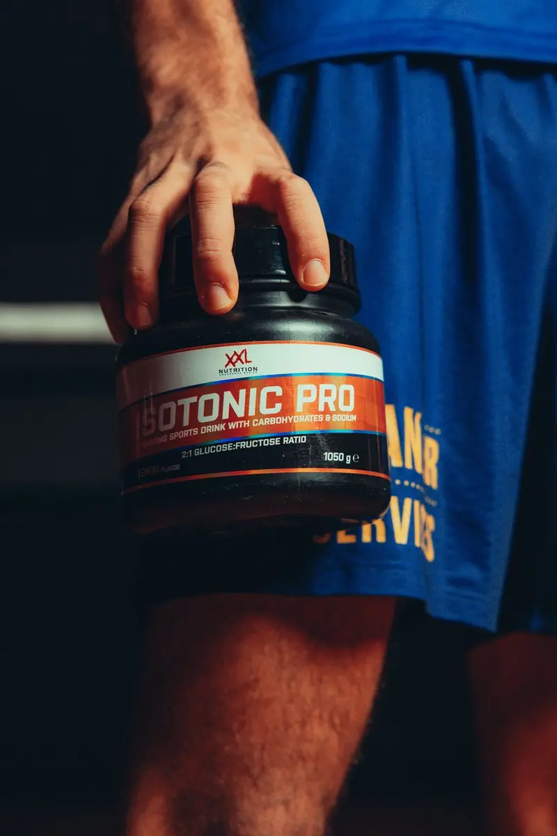 XXL Nutrition IsoTonic Pro Juicy Fruit - 1050g (30x35g)