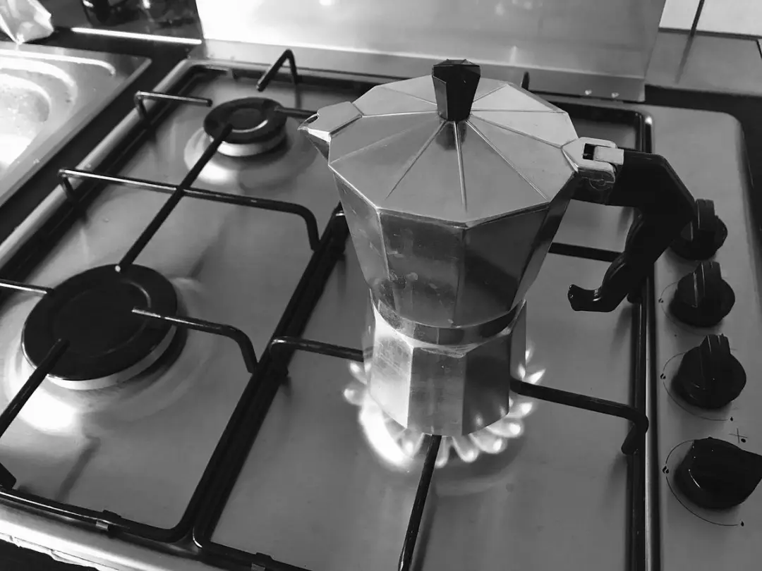 Bialetti Moka Express Koffiezetter 3 Kopjes - Grijs - afbeelding 2 van 5