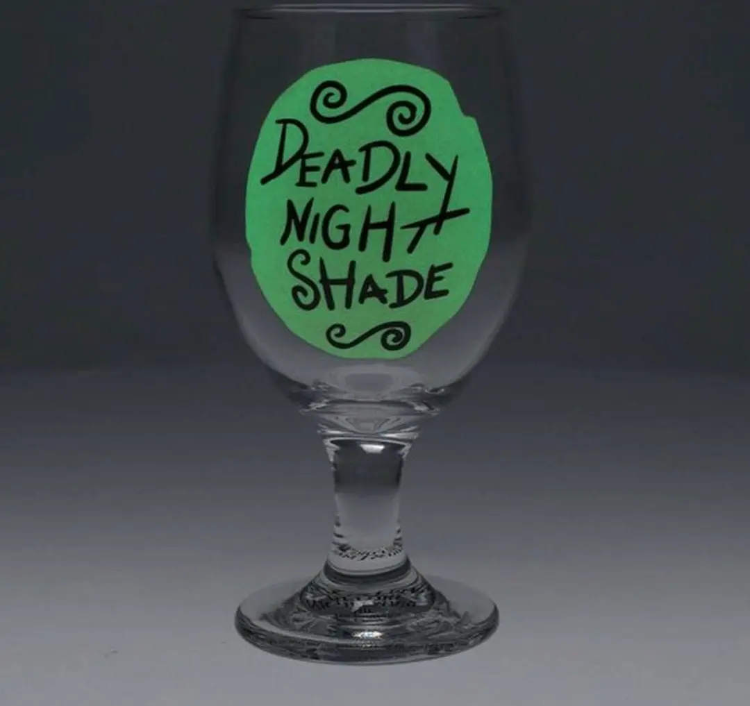 Paladone Nightmare Before Christmas Glow in the Dark Beker 350ml - PP11182NBC