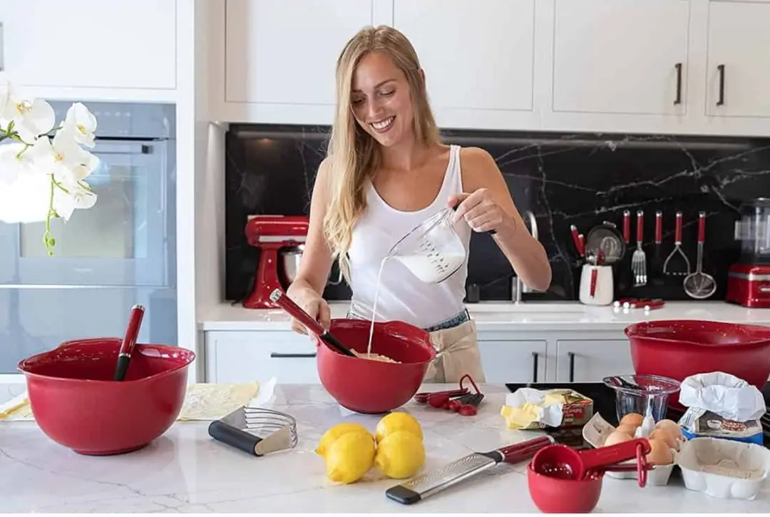 KitchenAid Pannenlikker Core 30cm - Keizerrood - afbeelding 5 van 6
