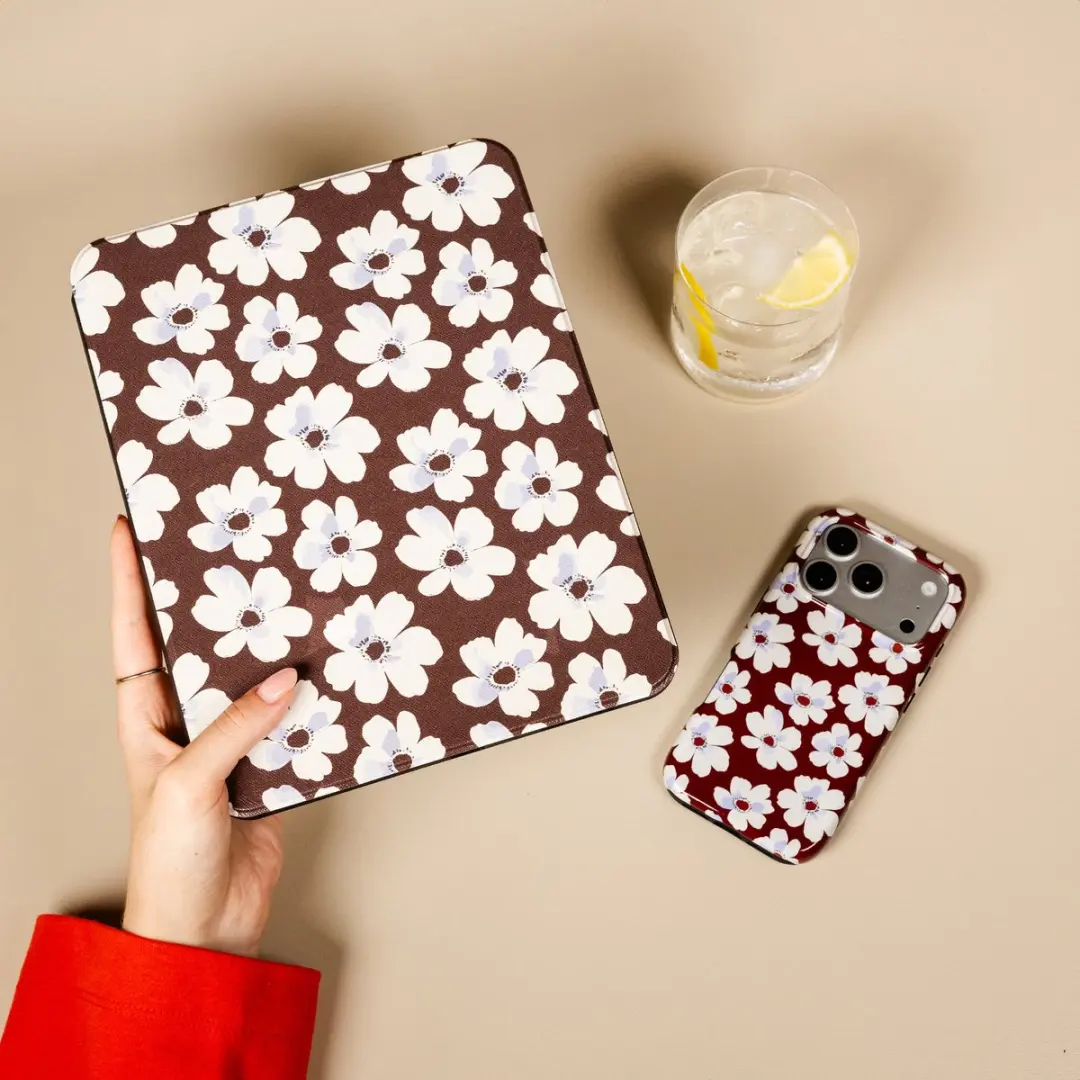 Selencia SH00098500 Tablethoes - Samsung Galaxy Tab A9/A11 Plus 11" - Choco Flower Pop