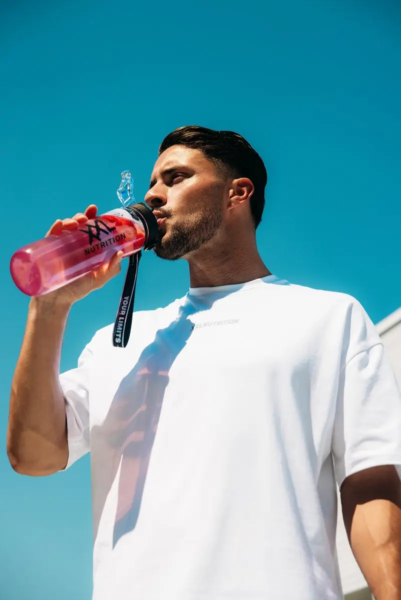 XXL Nutrition Hydrate Bottle 22189 - 1000ml - Donkerrood