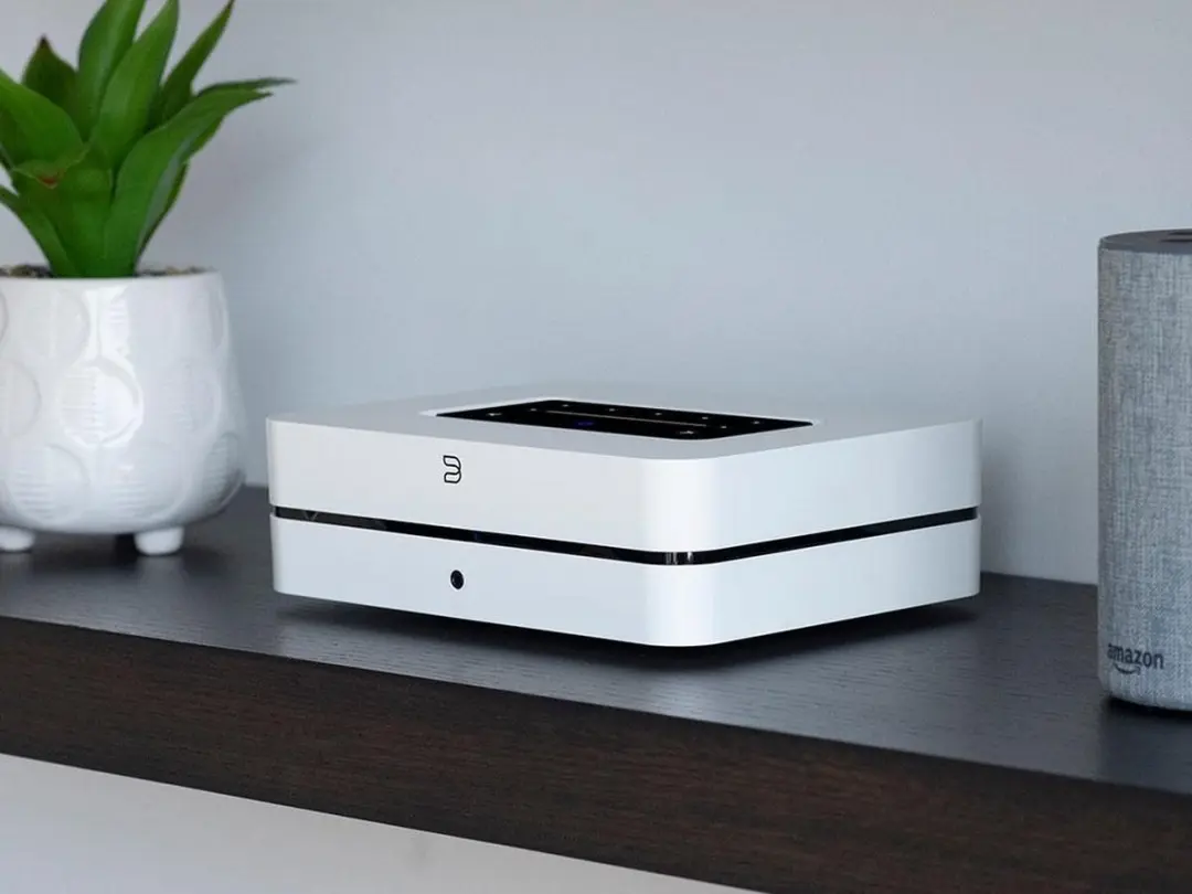 Bluesound Powernode N330 Streaming Versterker - Wit