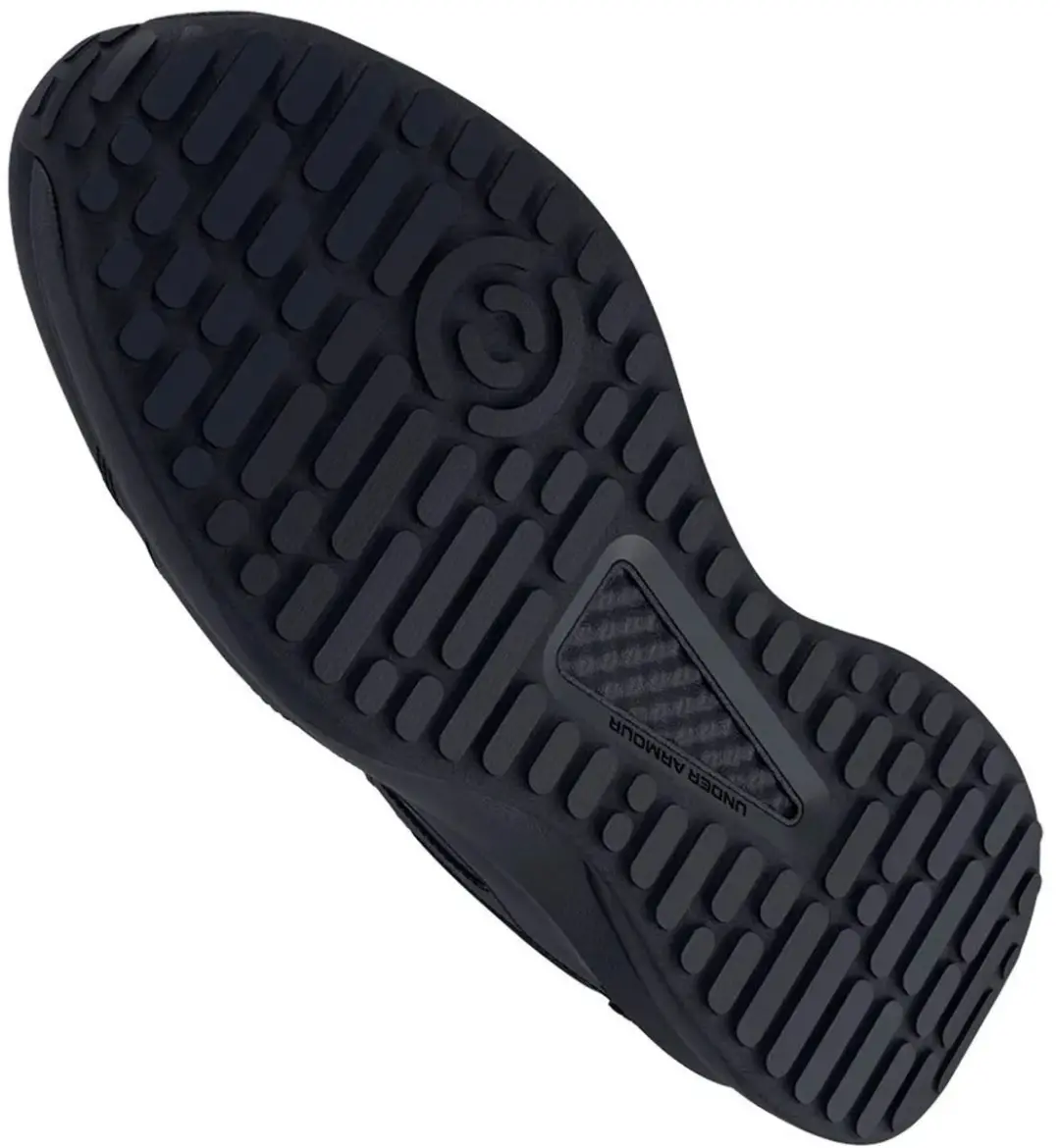 Under Armour Charged Edge Sneaker 40.5 - US 7.5 - Black