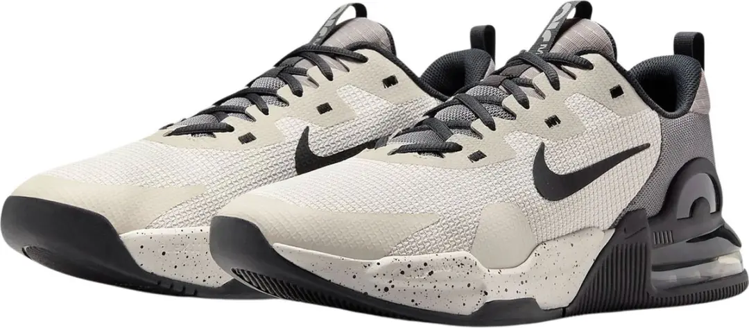 Nike Air Max Alpha Trainer 5 Sportschoenen - Maat 42 - Beige/Zwart