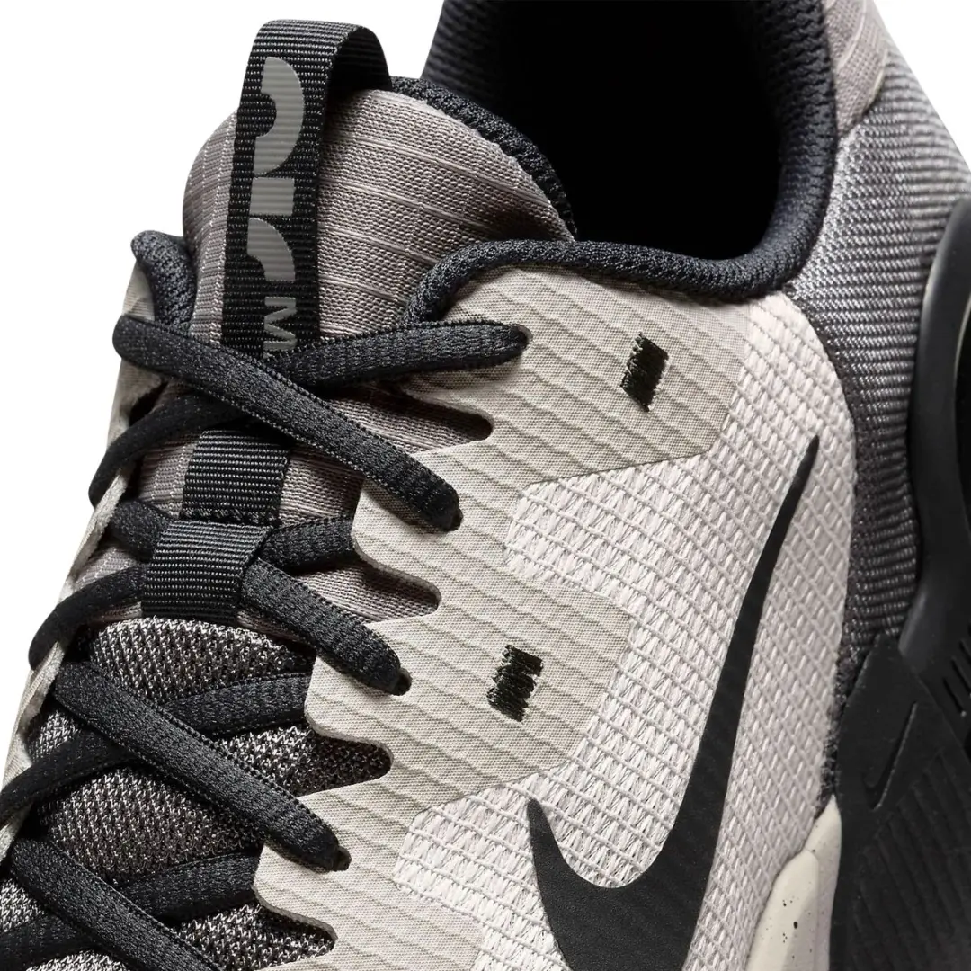 Nike Air Max Alpha Trainer 5 Sportschoenen - Maat 42 - Beige/Zwart