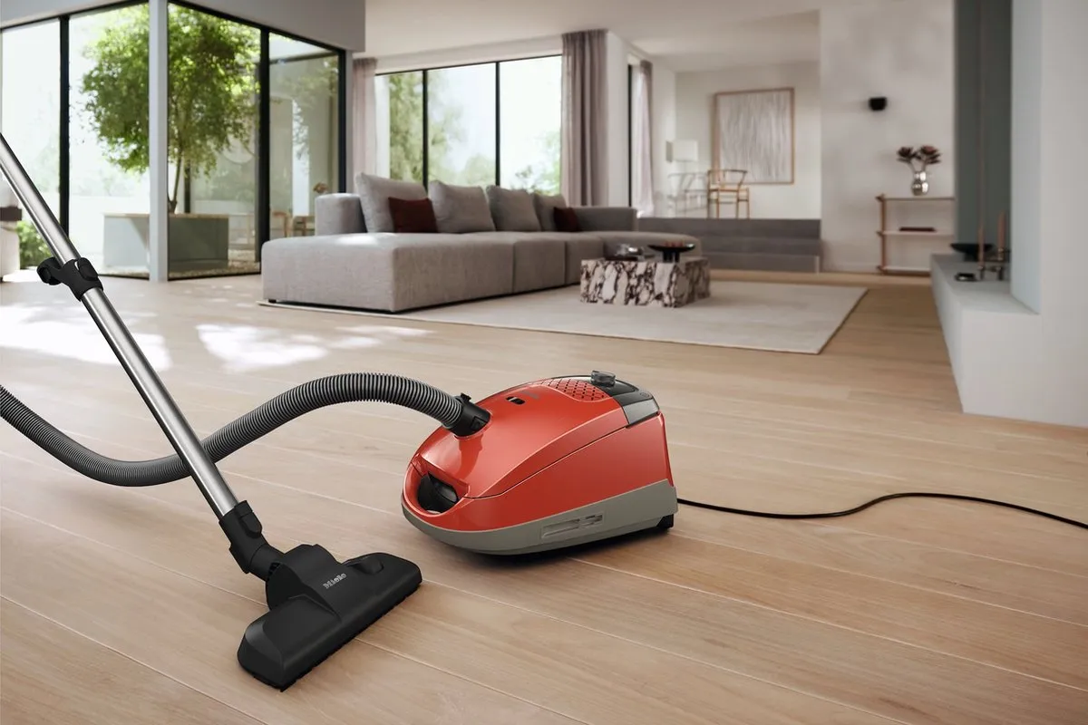 Miele Guard S1 Junior Stofzuiger 890W - Rood - 3.5L