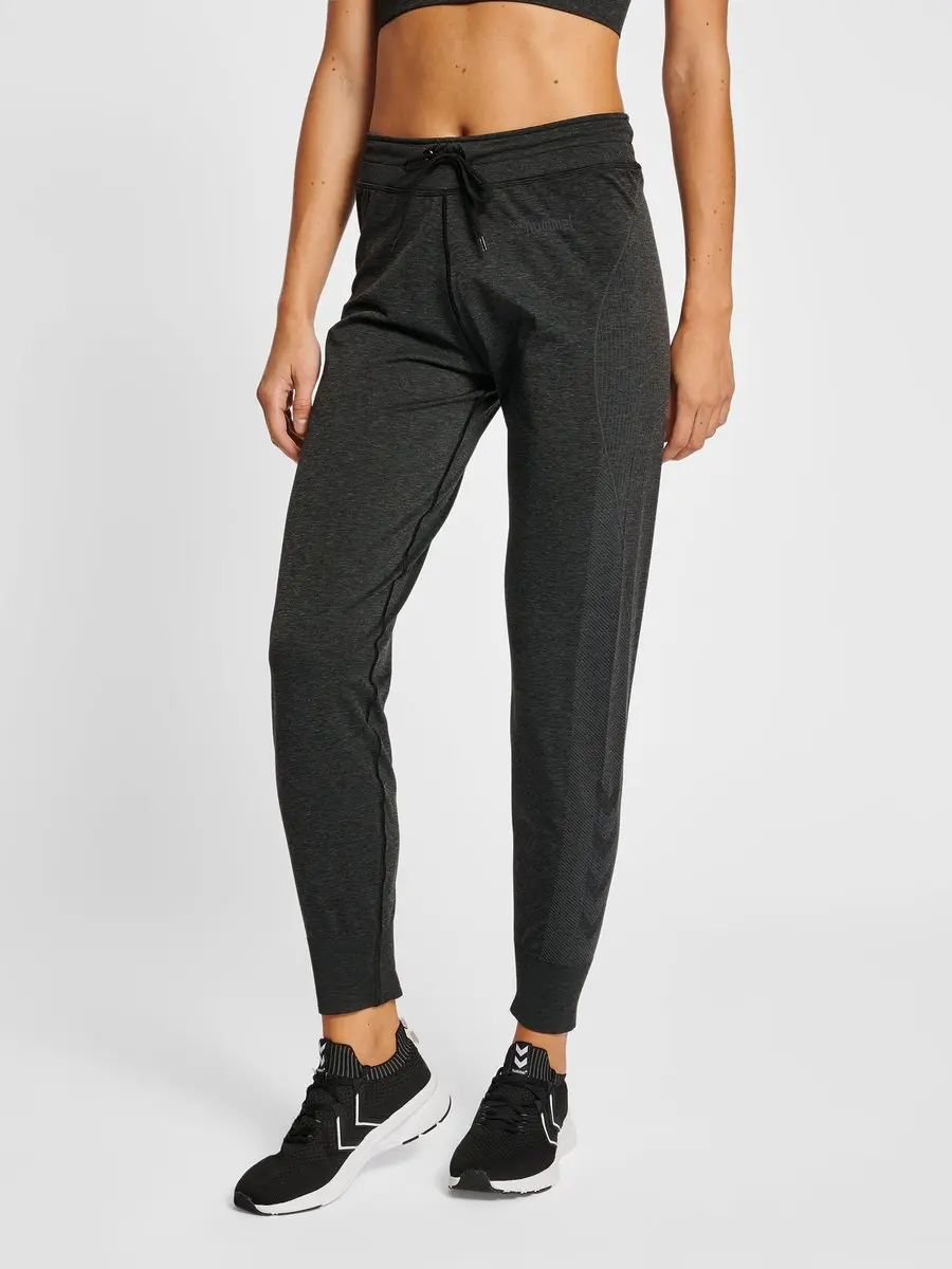 Hummel Hmlmt Hana Seamless Tapered Pants Dames Joggingbroek - XS - Zwart