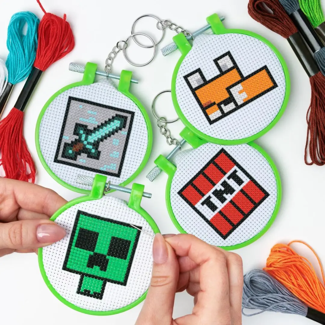 Paladone Minecraft Cross Stitch Charms Set