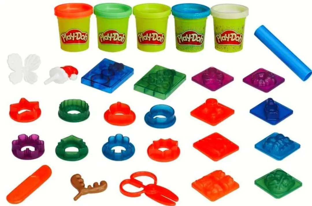 Play-Doh Adventskalender 2025 - 24 Kleuren + 28 Accessoires