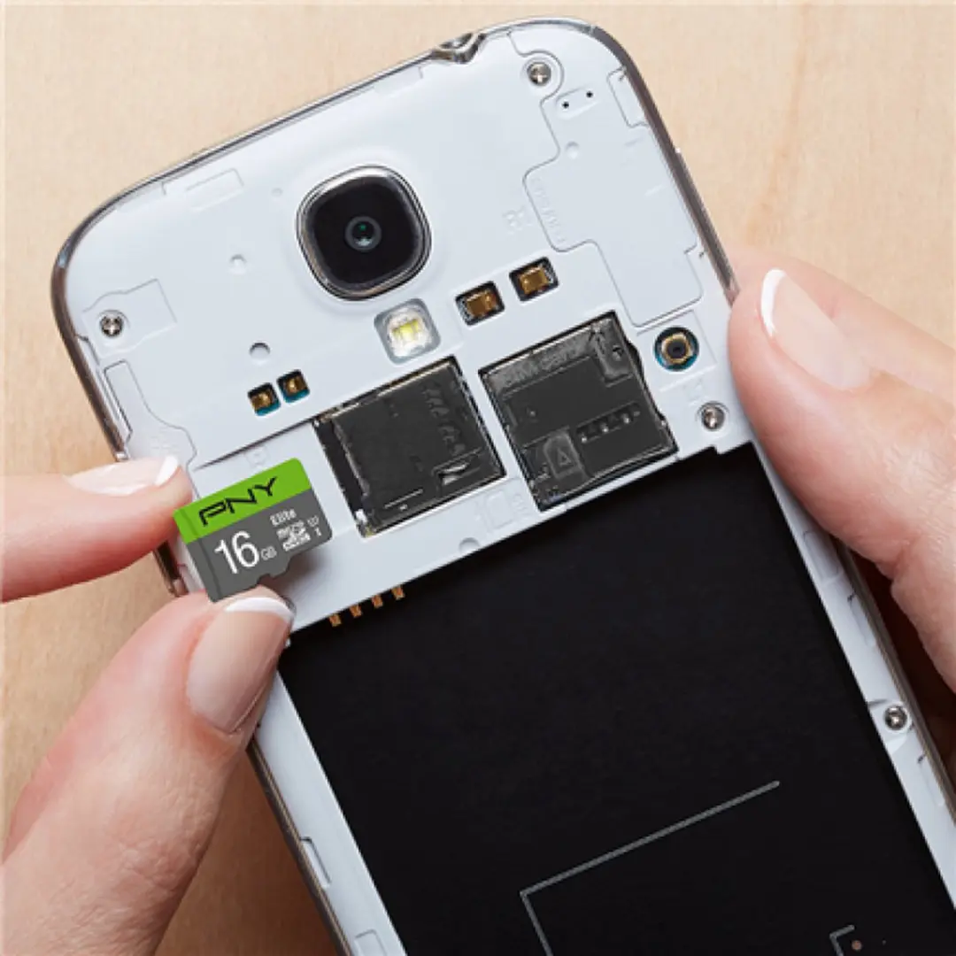 PNY Elite Performance 16GB MicroSD 100MB/s - Zwart