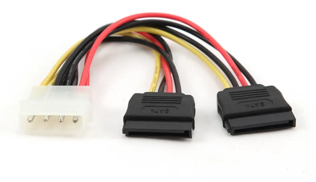 Cablexpert SATA Splitter 2x - 0,30m