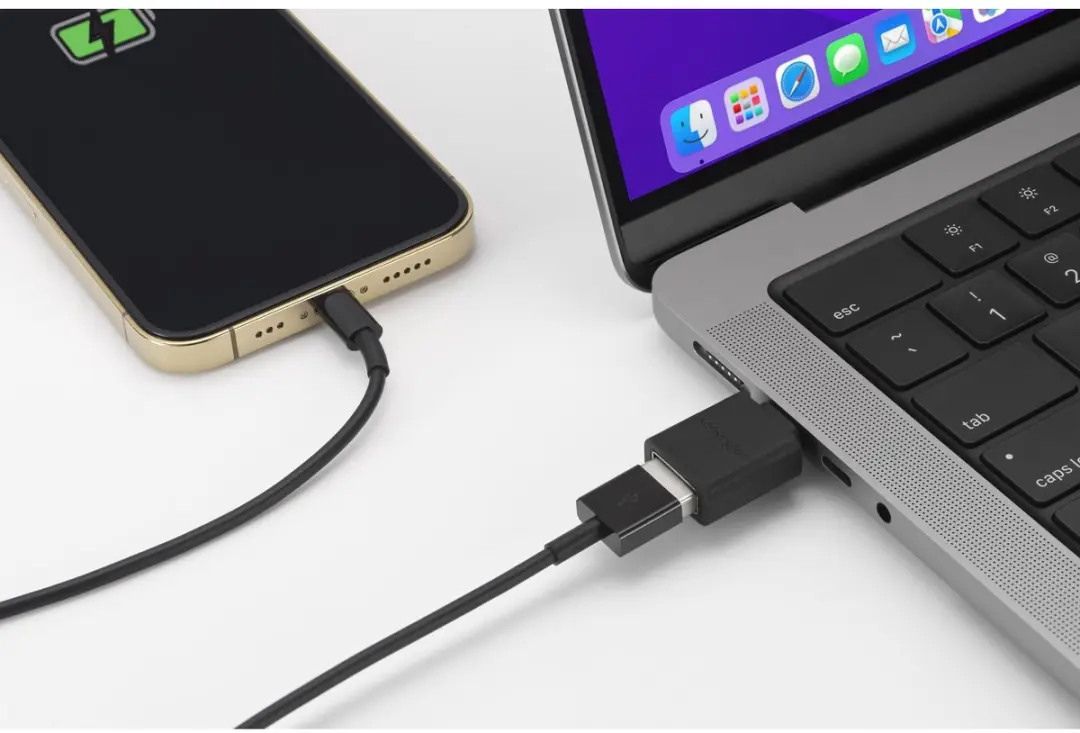 Kensington K33477WW USB 2.0 Adapter - Zwart