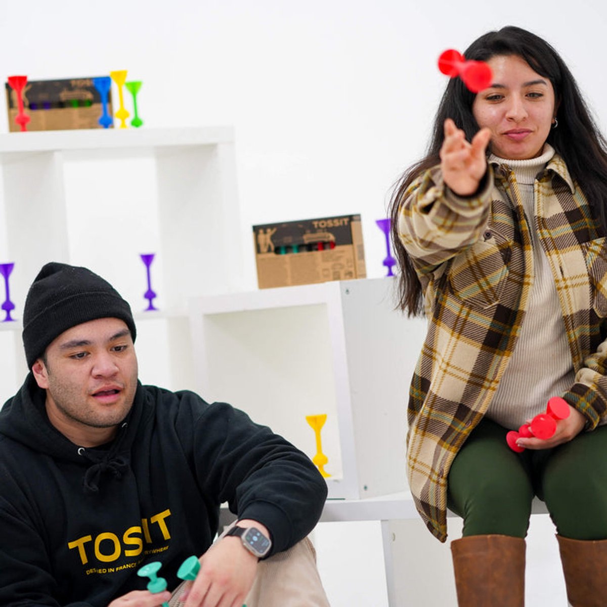 999 Games - Tossit - Starter Pack - Rood-Turquoise - Darts - Petanque - Geavanceerde siliconen dart - HET LEVEN IS LEUK, JUST TOSS IT!-Voor binnen en buiten