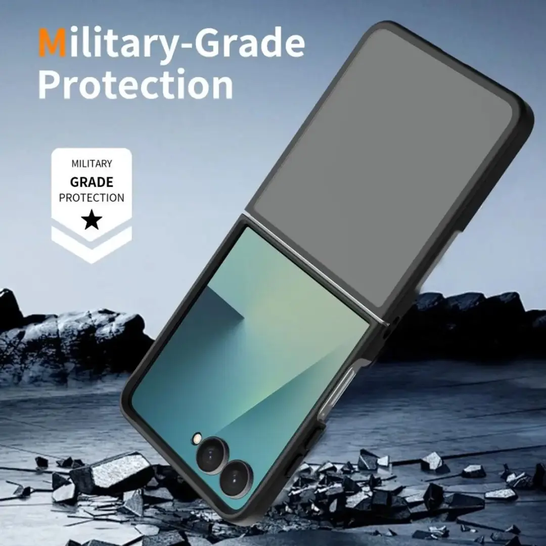 Selected Hoesje Samsung Galaxy Z Flip8 - Matte Back Cover Zwart