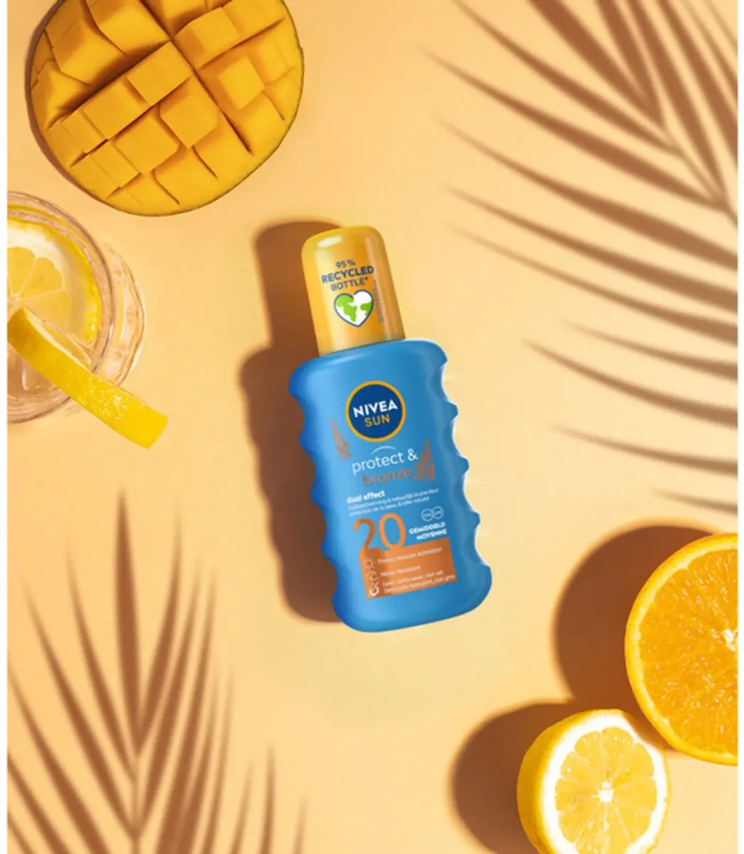 NIVEA Sun Protect & Bronze Zonnebrand SPF 20