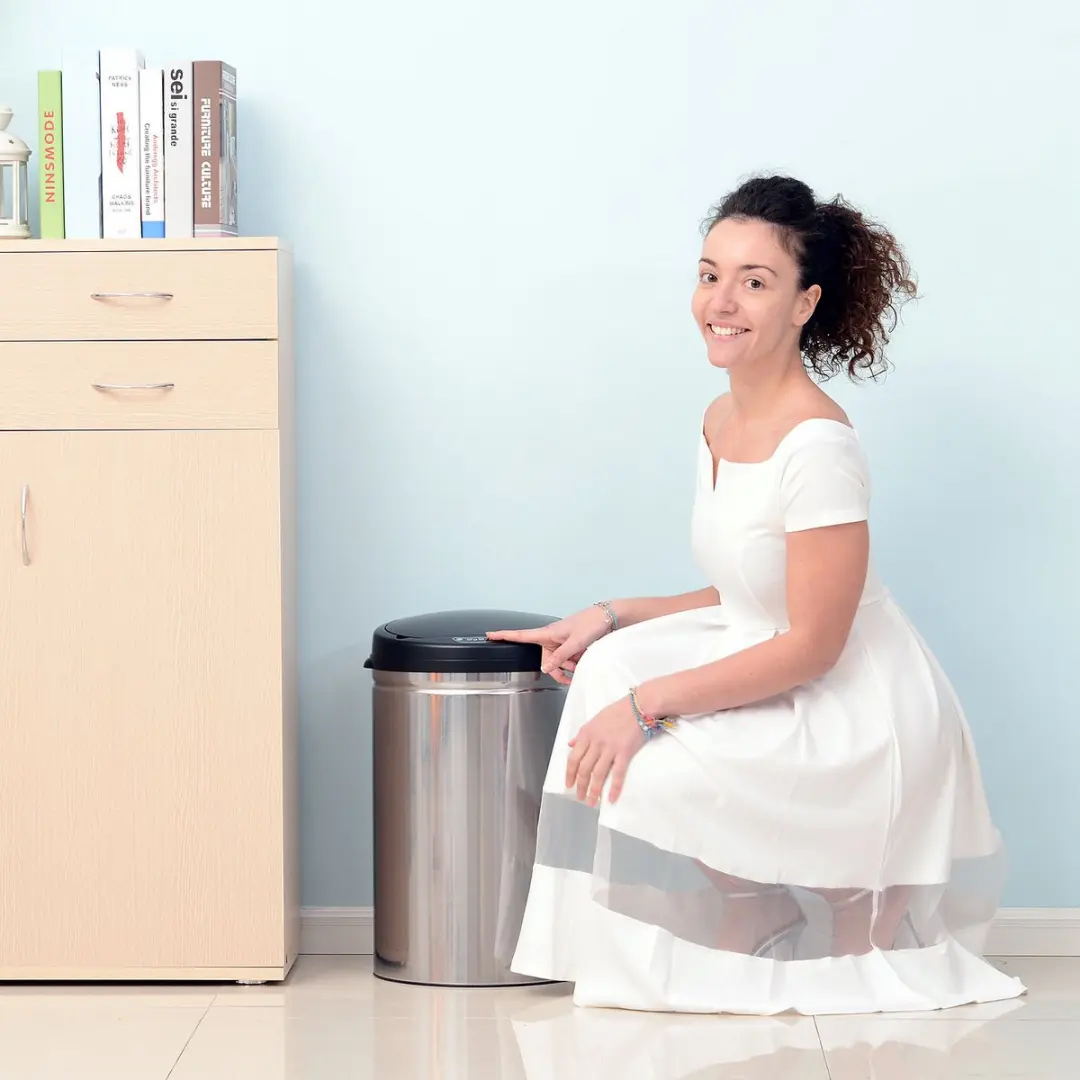 Homcom Automatische Afvalemmer 30L - IR Sensor - Zilver
