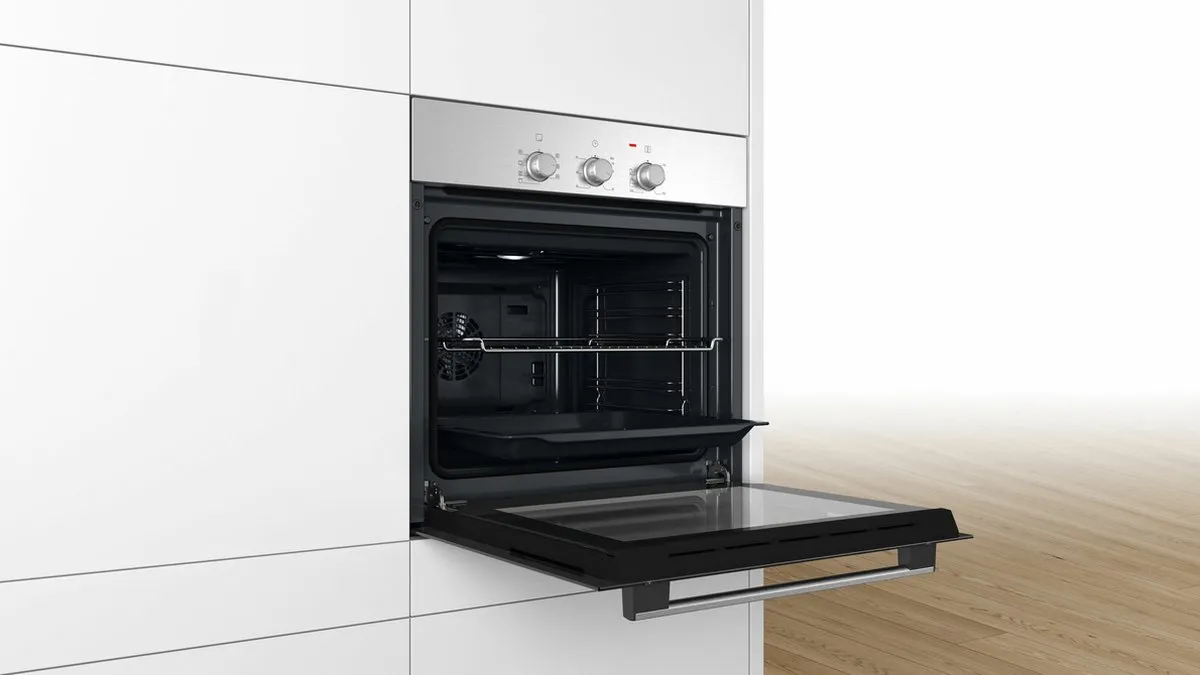 Bosch Serie 2 HBF011BR0 Inbouwoven 66L - Zwart/Roestvrijstaal