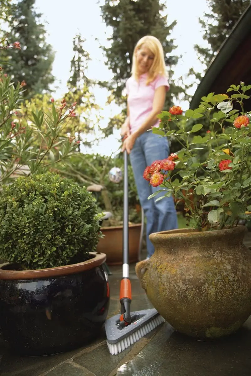Gardena Zwenkschrobber - Terras - Grijs/ Oranje