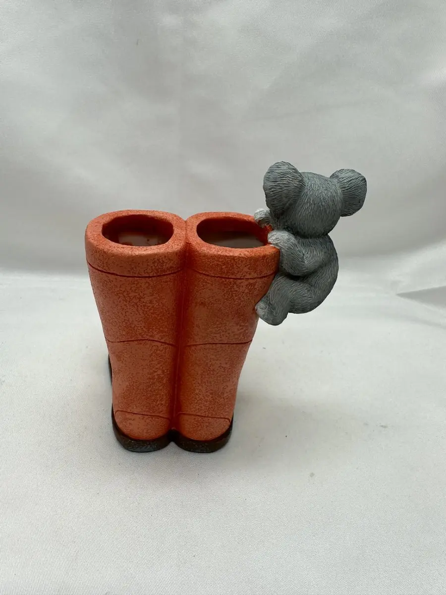 Impuls Tuinbeest Koala op Roze Laarzen - 11x10x8cm - Roze/Grijs