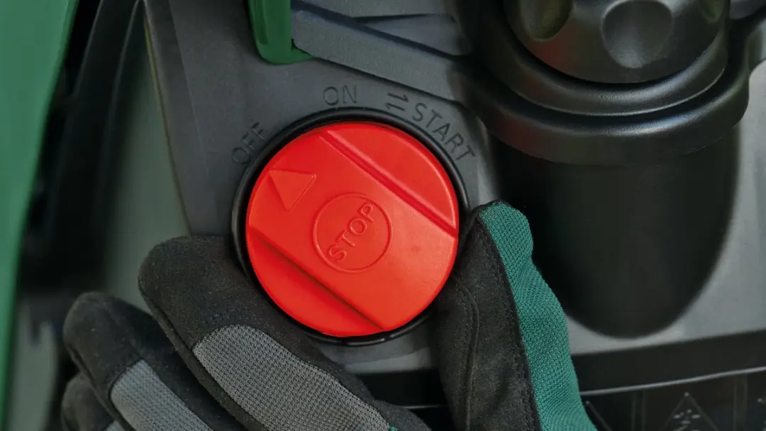 Bosch AXT Rapid 2200 Hakselaar - 40mm takdiameter - met Aanduwstok