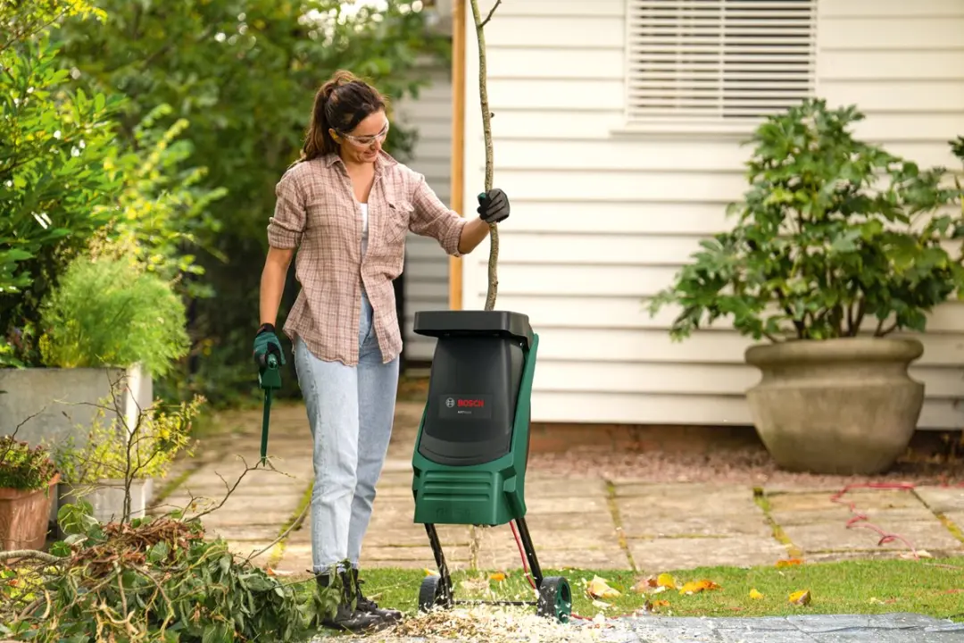 Bosch AXT Rapid 2200 Hakselaar - 40mm takdiameter - met Aanduwstok