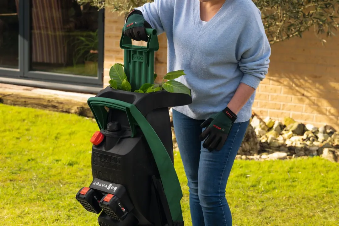 Bosch UniversalShredder 2x18V-25 Accuhakselaar 25mm