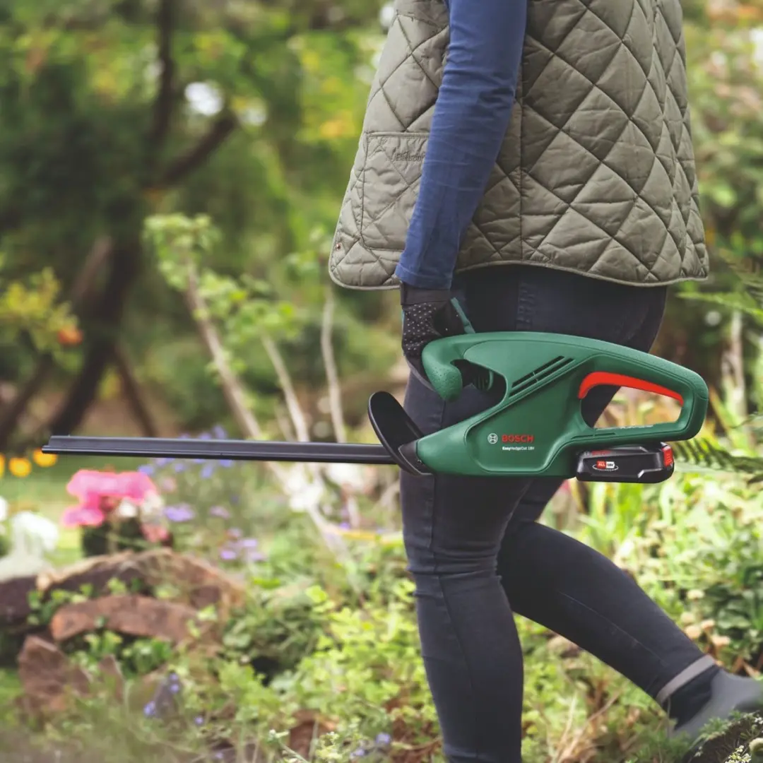 Bosch EasyHedgeCut 18V-44-11 Accu Heggenscharen