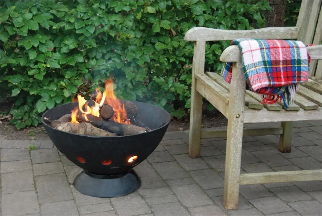 Esschert Design BBQ Vuurschaal Gietijzer 56cm - Zwart - afbeelding 6 van 6