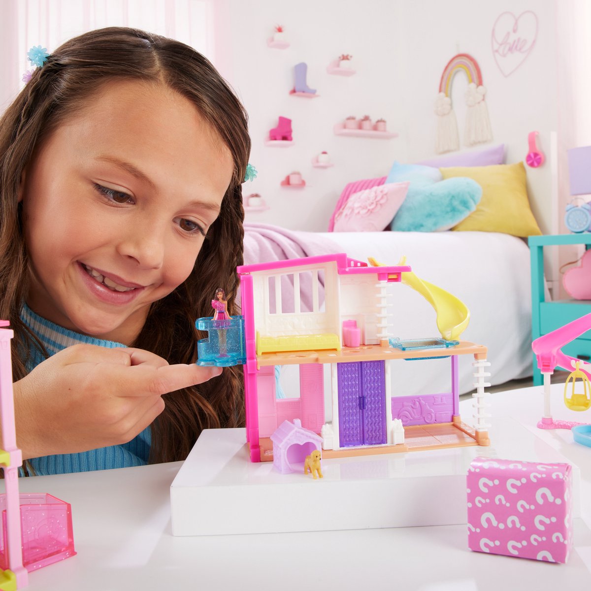 Barbie Mini BarbieLand Pop en Accessoires