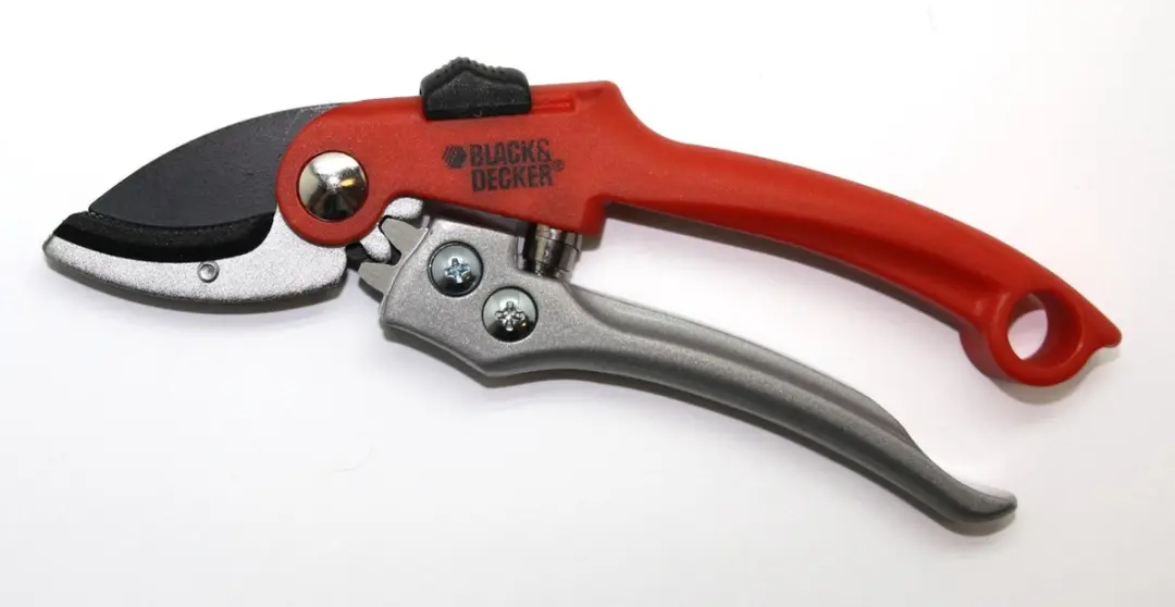 BLACK+DECKER Snoeischaar Aambeeld