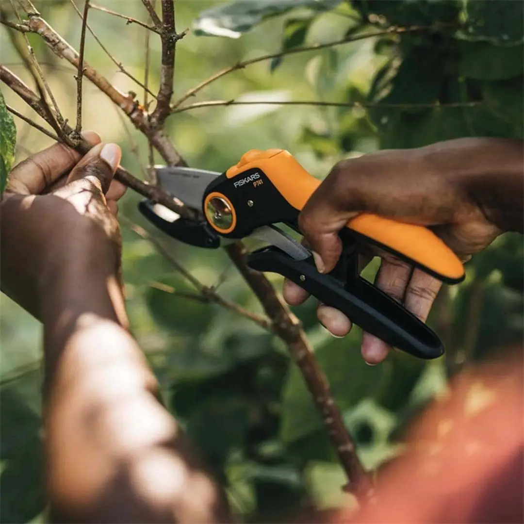 Fiskars Plus PowerLever Aambeeld Snoeischaar P741 - 24mm