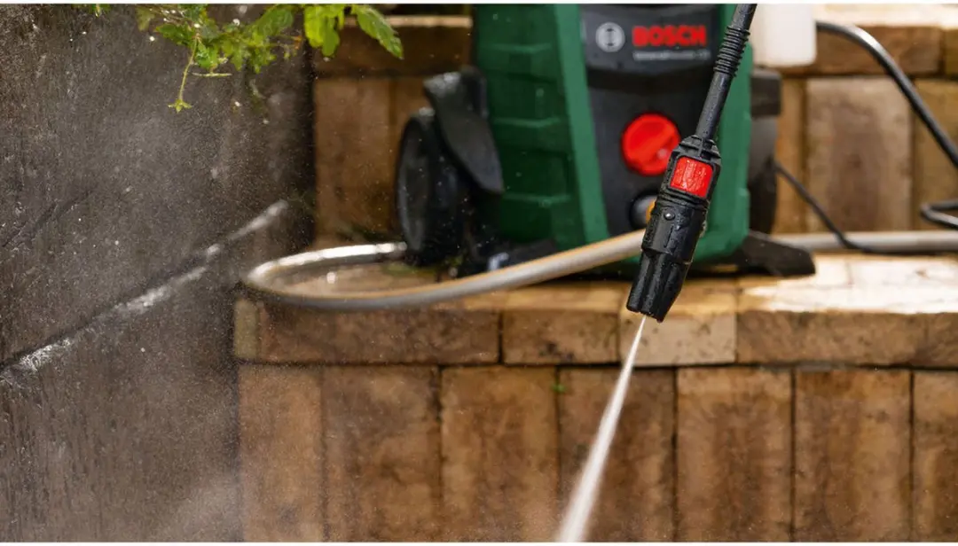 Bosch Universal Aquatak 135 Hogedrukreiniger 1900W - 135 bar