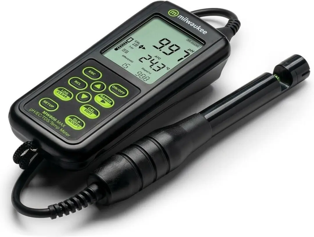 Milwaukee MW806 PH/EC Tester - Waterkwaliteit - Zwart