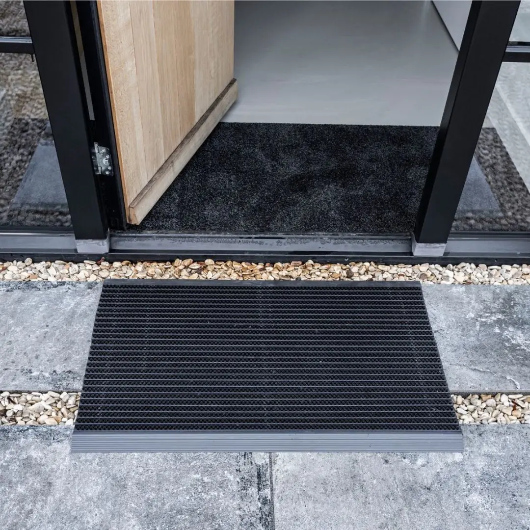 Hamat Outline Buiten Deurmat 50x80cm - Pure Black