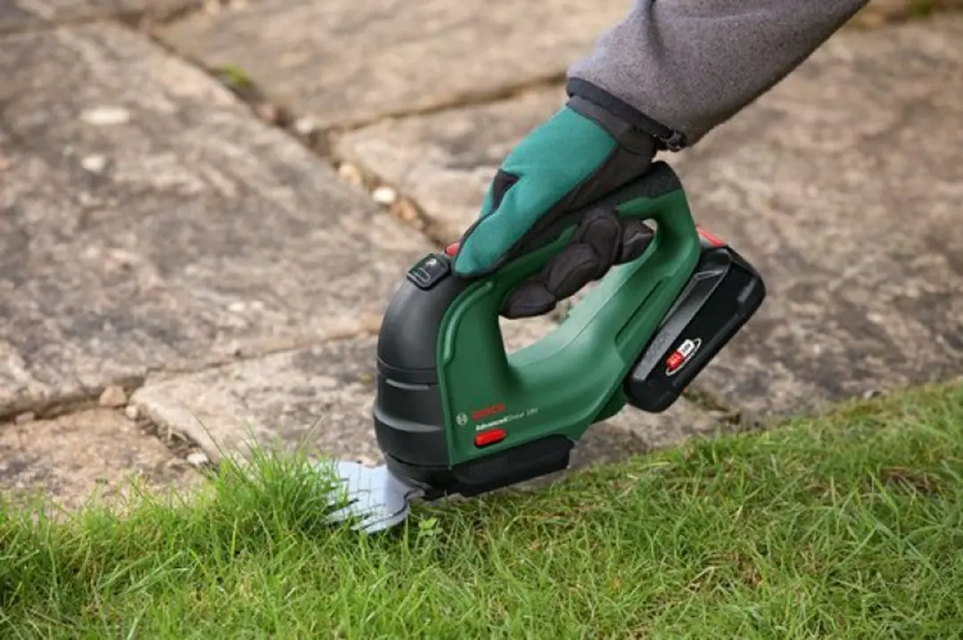 Bosch AdvancedShear 18V-10 Grasschaarmes 10cm