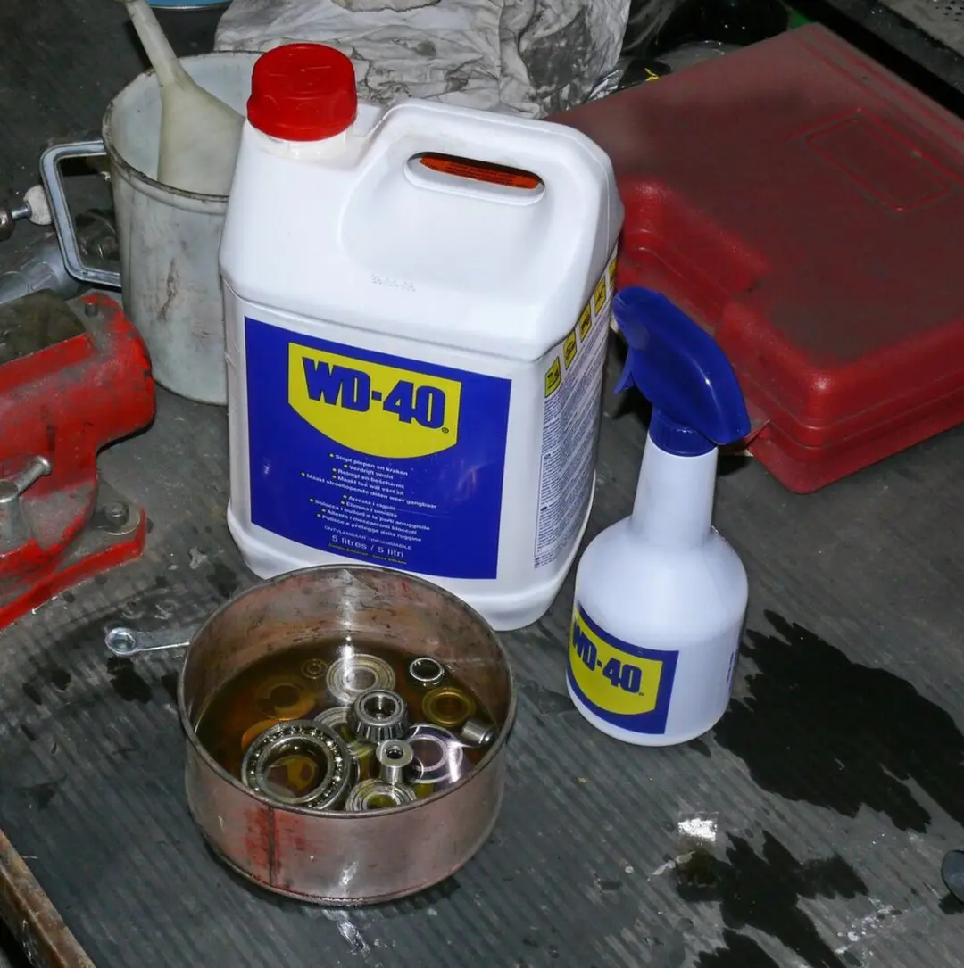 WD-40 Multi-Use Spray 400ml - Smeermiddel/Ontvetter/Anti-corrosie