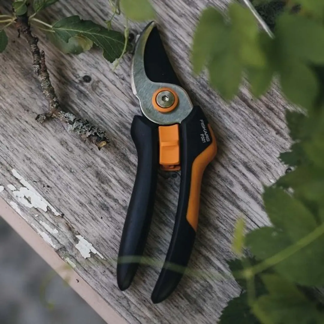 Fiskars P321 Bypass Snoeischaar - Maat M - 20mm - afbeelding 6 van 6