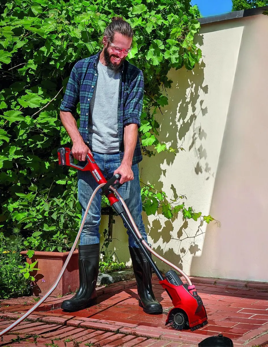 Einhell Accu Terrasreiniger PICOBELLA Li Solo 18V - MEDIUM-borstel - afbeelding 6 van 6