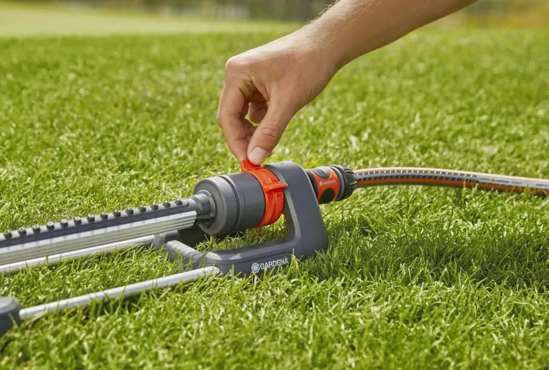 Gardena Aqua L Zwenksproeier 120-280m²