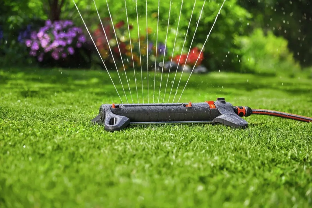 Gardena AquaZoom M Zwenksproeier