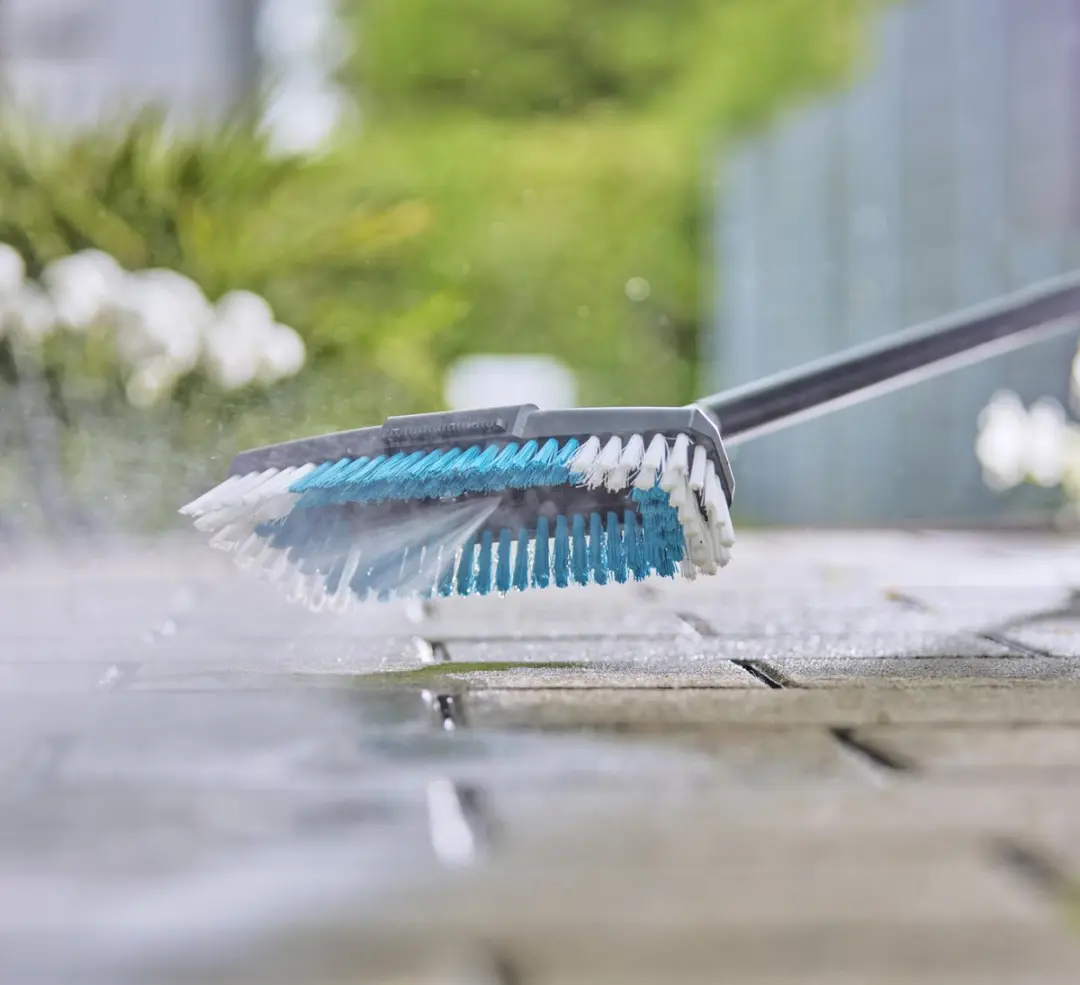 Gardena Cleansystem Steelborstel Hard - Terras - afbeelding 6 van 6