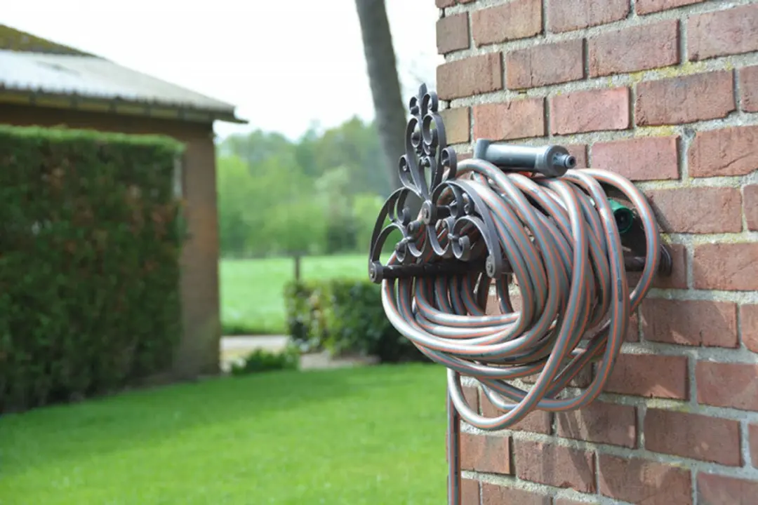 Esschert Design Tuinslanghouder Gietijzer - 20m - Bruin