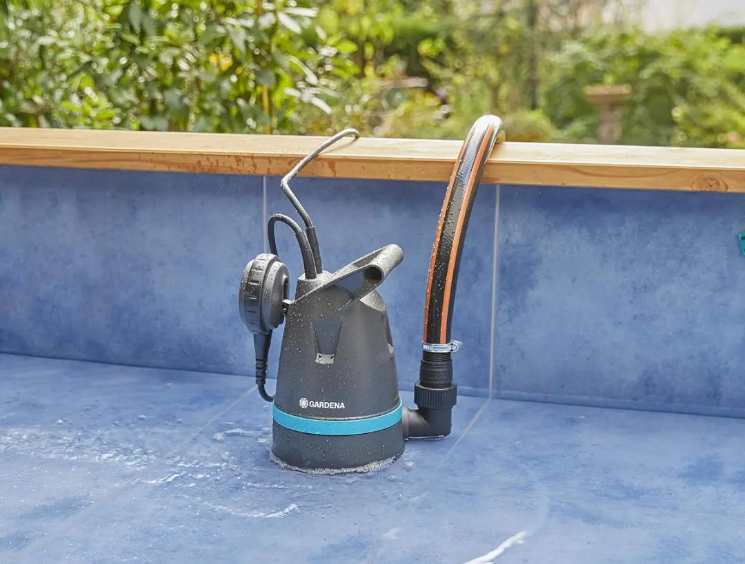 Gardena Schoonwaterpomp 8600 Basic 400W